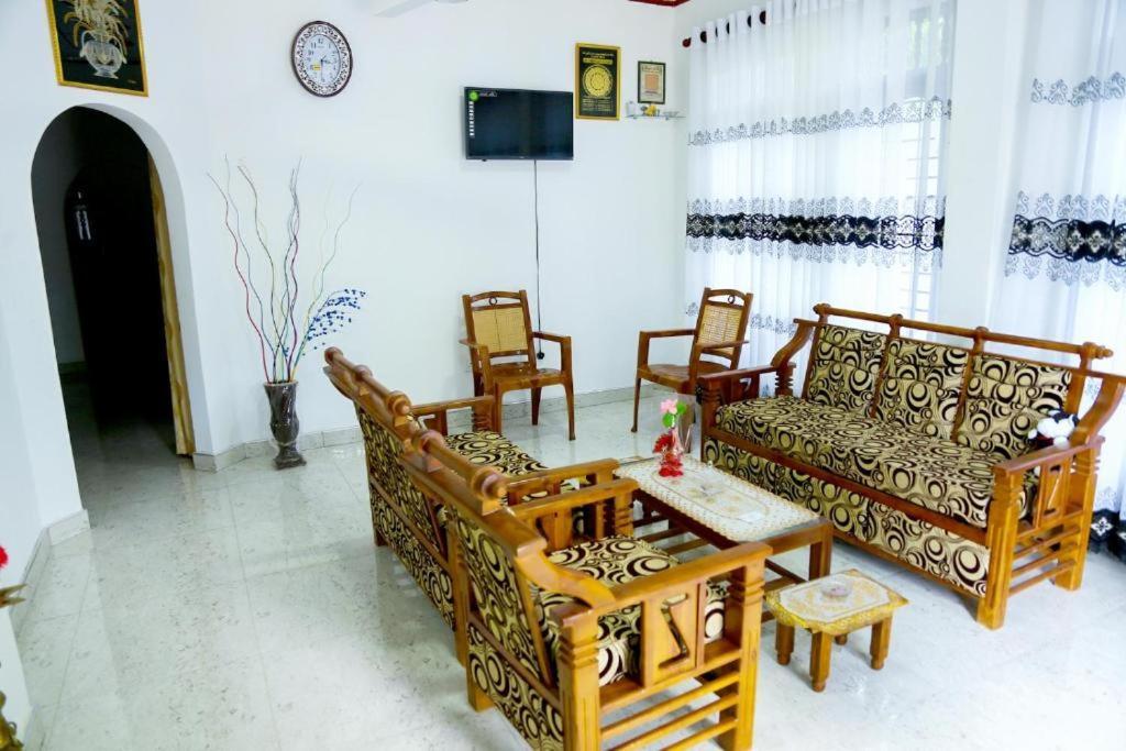 Indusara Villa Bentota Exterior foto